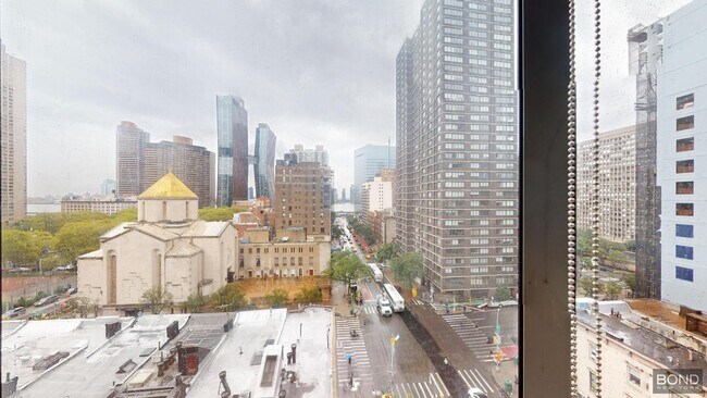Foto del edificio - 237 E 34th St