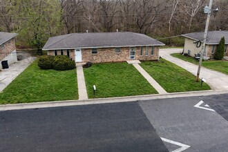 Building Photo - 1712 Garden Dr