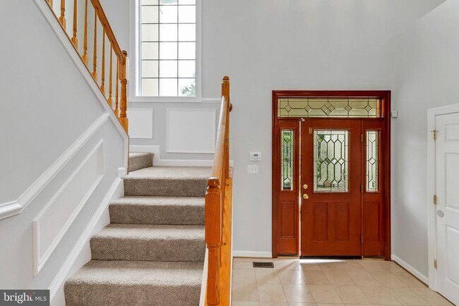 Foto del edificio - 12803 Poplar Creek Dr