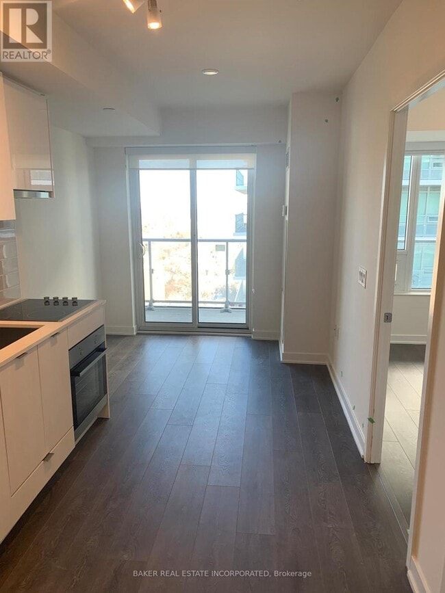 Building Photo - 195 Redpath Ave