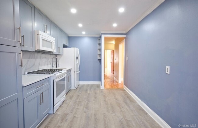 Foto del edificio - 724 E 96th St