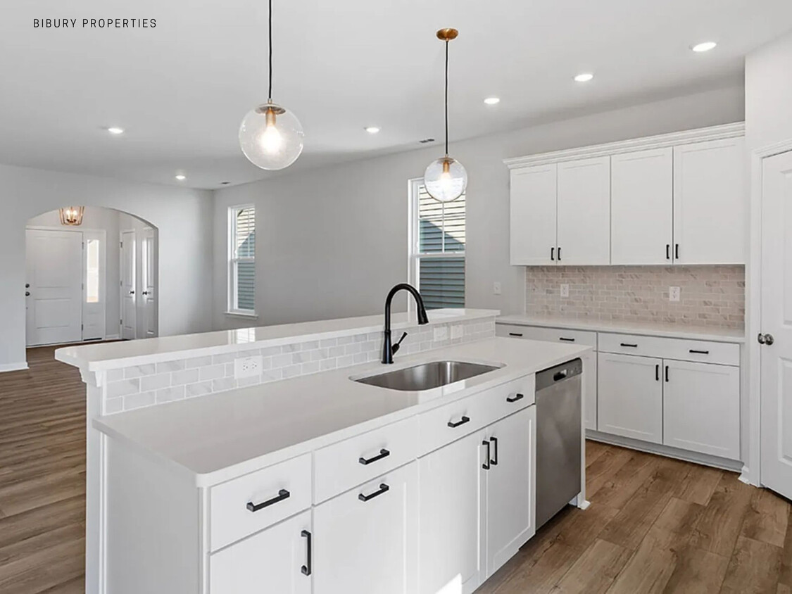 Foto principal - Room in Townhome on White Oak Gdn Wy