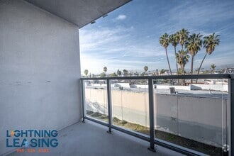 Building Photo - 11407 Chandler Blvd