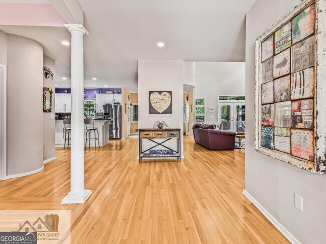 Building Photo - 5177 Stratham Dr