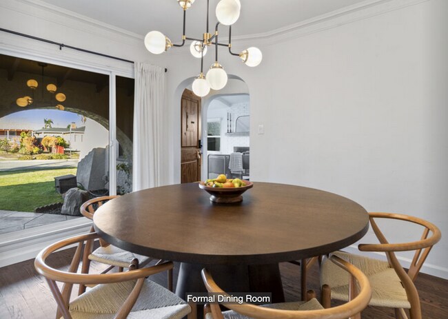 Foto del edificio - 3020 W 82nd St