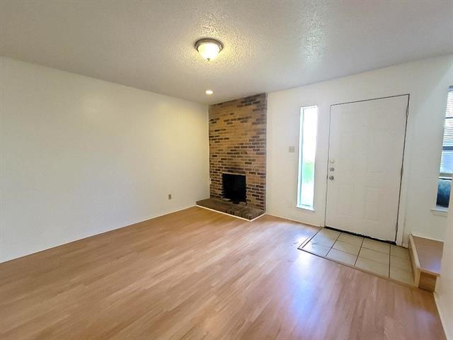 Foto del edificio - 4928 Diaz Ave