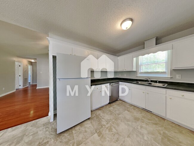 Foto del edificio - 130 S Woodstone Dr