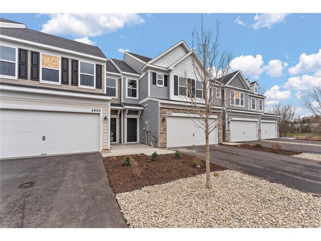 Building Photo - 4865 Avery Ct