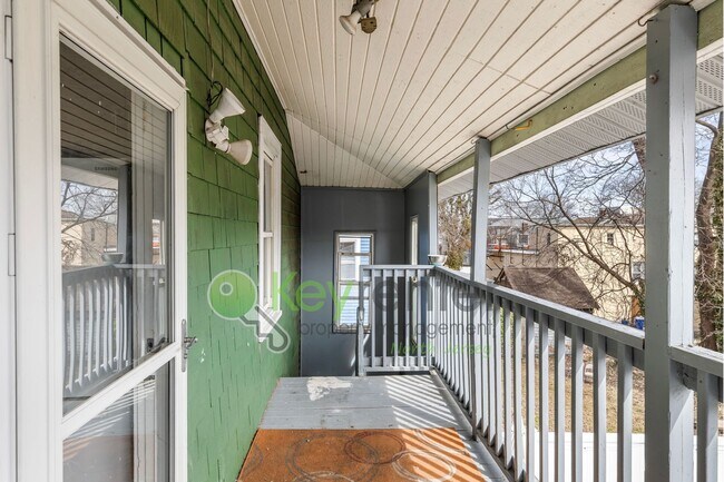 Building Photo - 54 Mission St