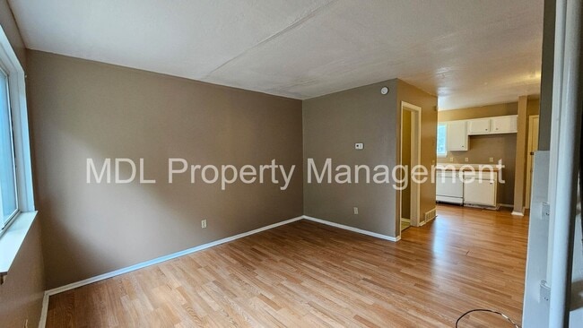 Foto del edificio - 412 N Charles St