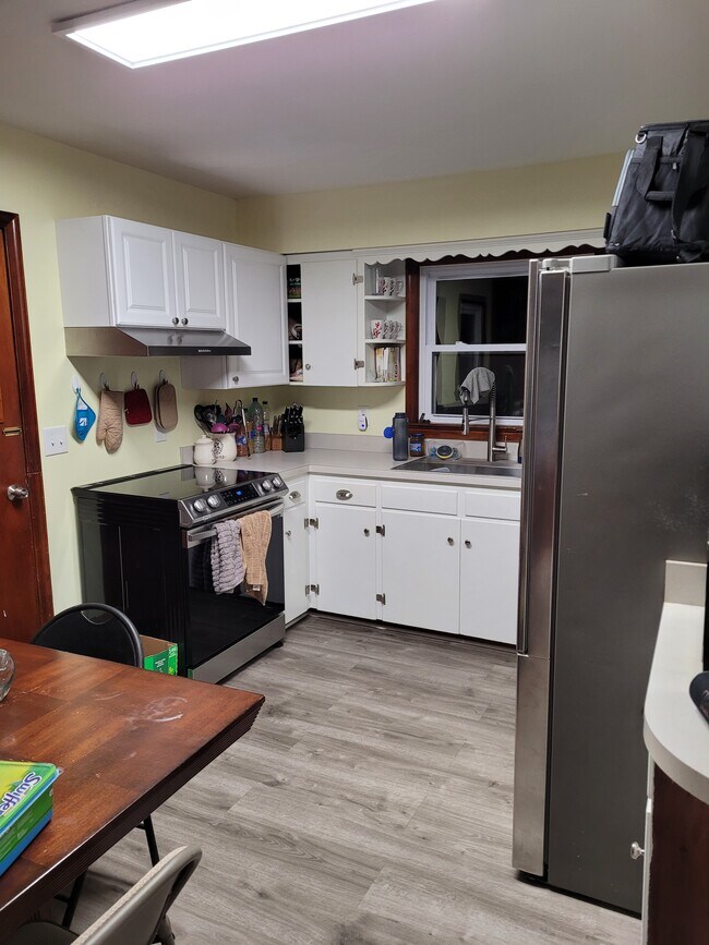 Foto del edificio - 37 Hornets Nest Ln