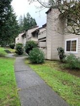 Building Photo - 14200 NE 171st St