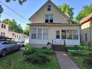 Building Photo - 709 W Olin Ave