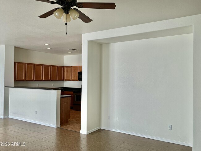 Foto del edificio - 3871 E Jasper Dr