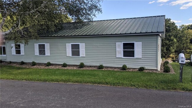 Building Photo - 86 Carpenter Rd