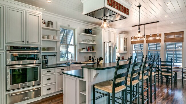 Building Photo - 685 County Rd S-22-104