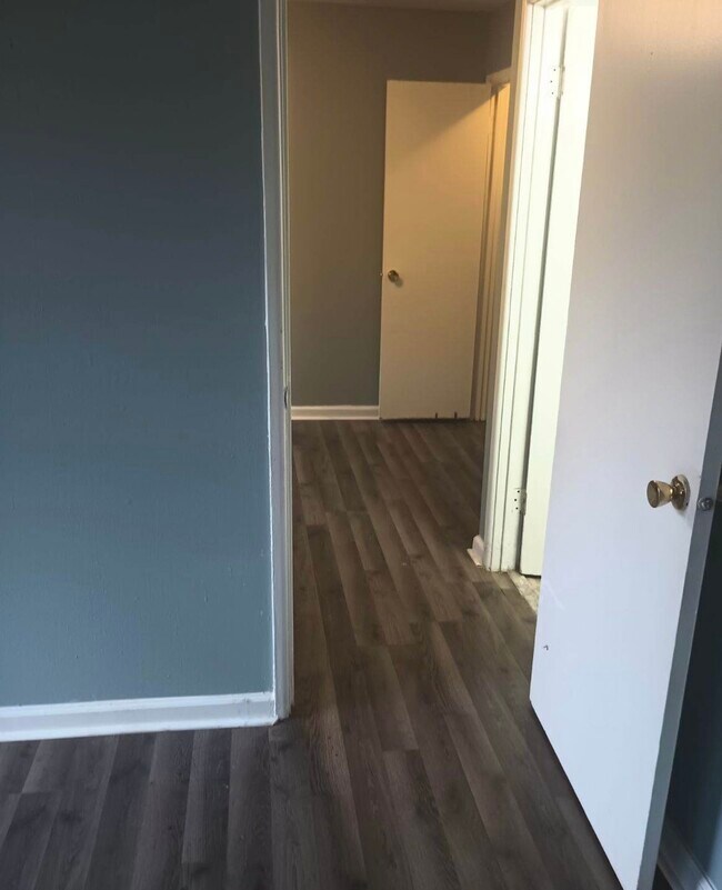 2524 Telegraph Rd Unit 2524 B, Saint Louis, MO 63125 Apartments in