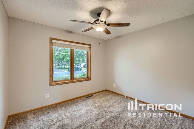 Foto del edificio - 3745 Wescott Hills Dr
