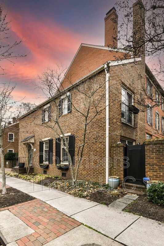 Building Photo - 509 S St Asaph St