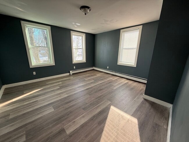 Building Photo - 234 Green St