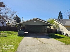 Building Photo - 19141 Ravenhill Rd