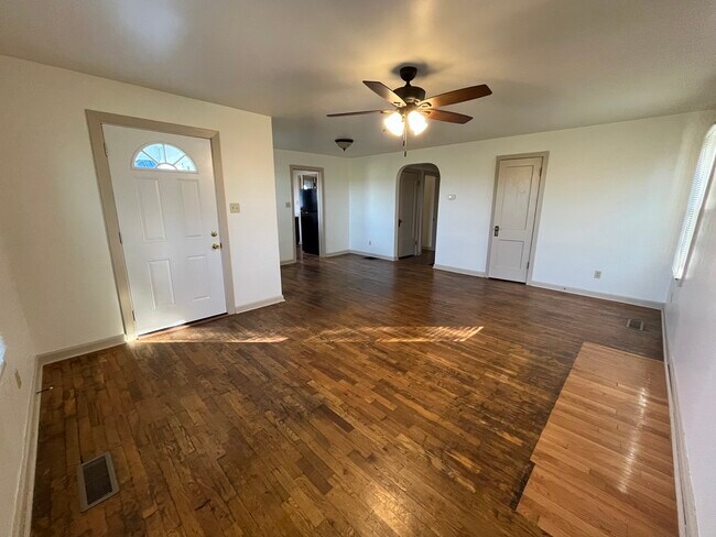 Foto del edificio - 9340 Williamsport Pike