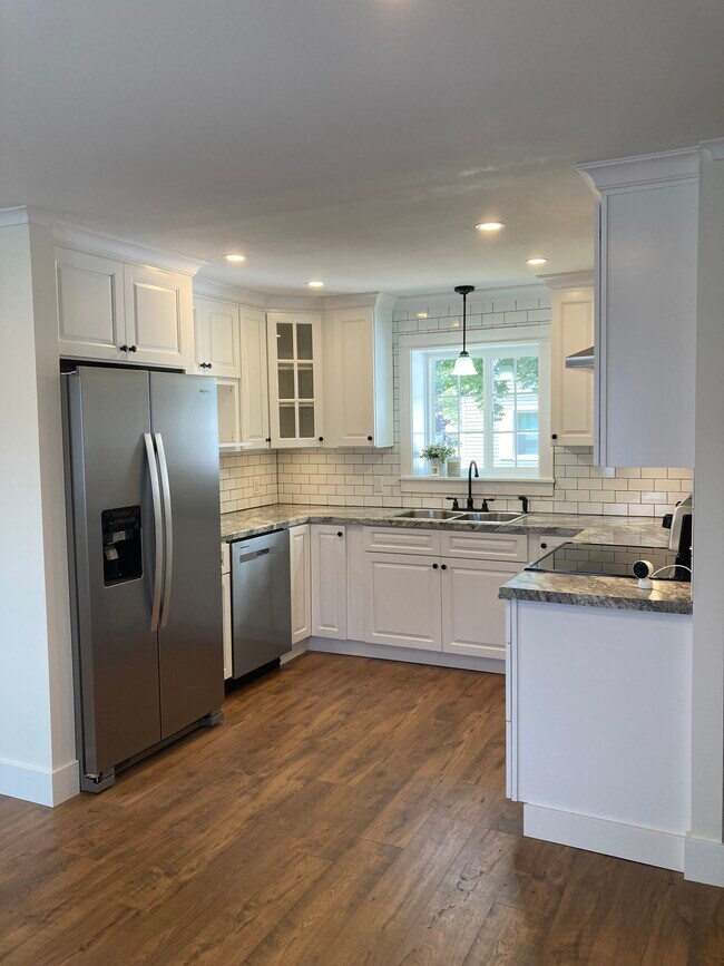 Foto del edificio - 18 Fairfield Ave