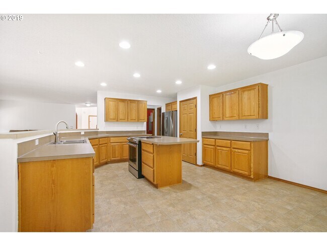 Foto del edificio - 16020 NE 12th St