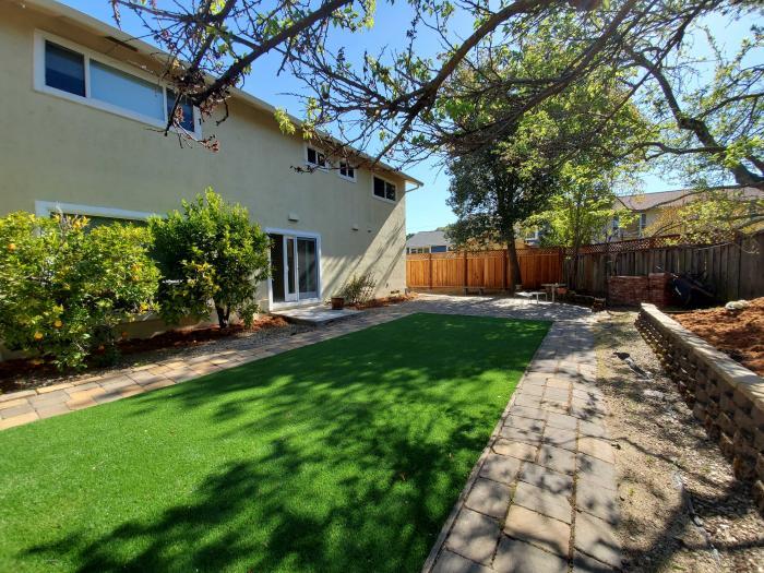 Primary Photo - 5 bedroom in San Rafael CA 94903