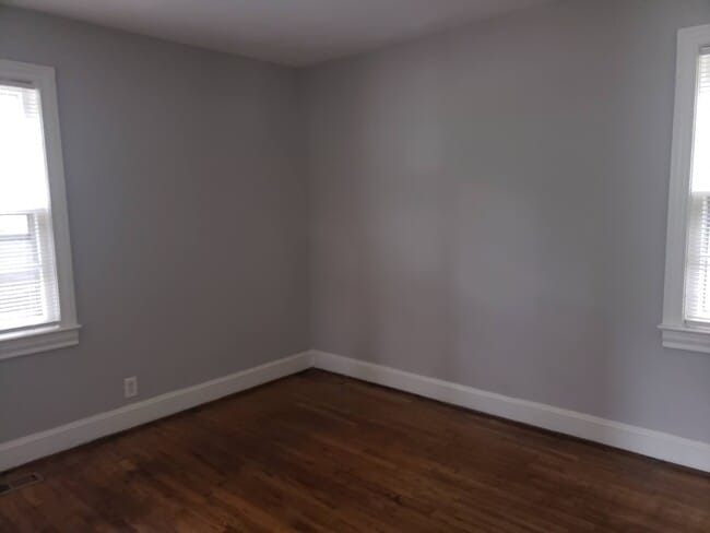 Foto del edificio - 306 Crosby Cir