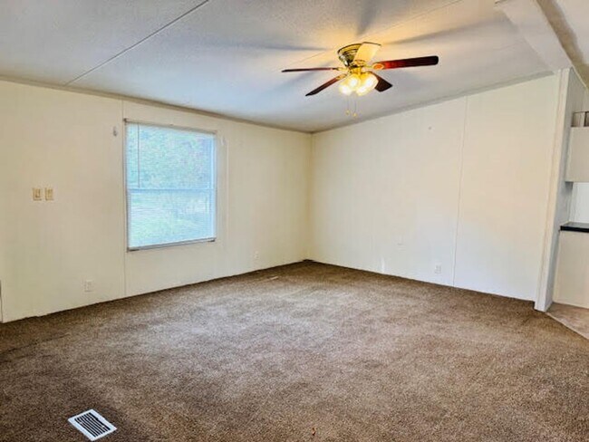 Foto del edificio - Old Maco Road