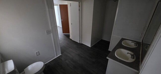 Photo - Cedar Street MHC House