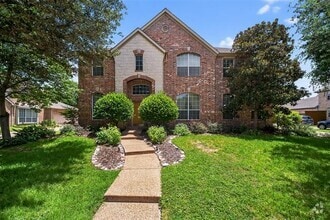 Building Photo - 404 Creekside Dr