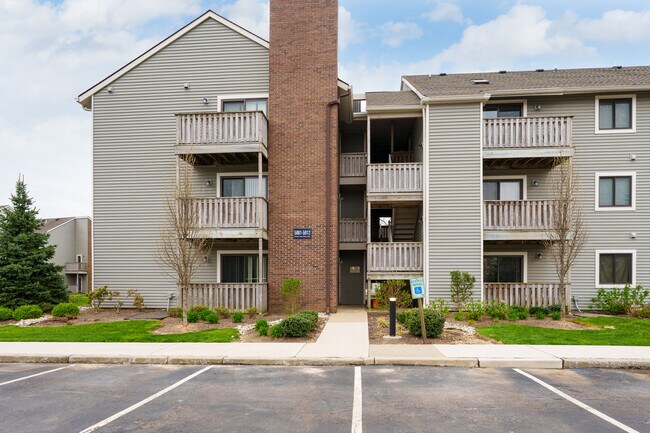 Building Photo - 5011 Ravens Crest Dr