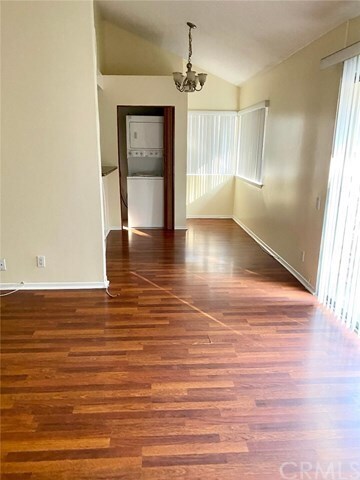 Foto del edificio - 16040 Leffingwell Rd