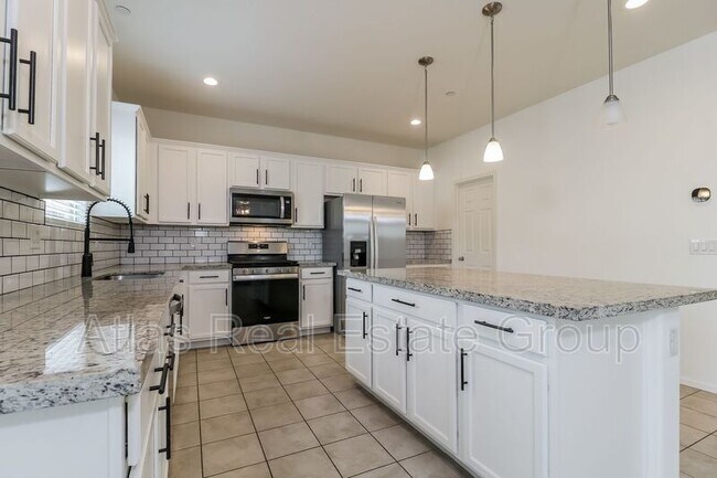 Foto del edificio - 21226 W Encanto Blvd