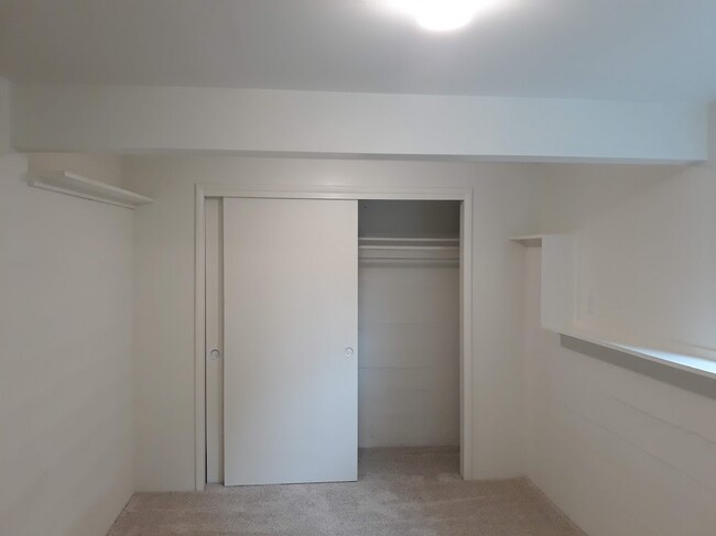 Foto del edificio - 8715 27th Ave NE