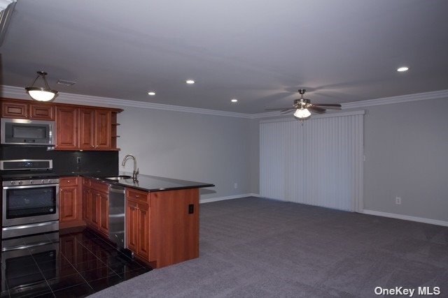 Building Photo - 14 Overlook Dr