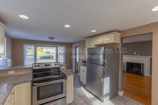 Foto del edificio - 99 Cheney Ln