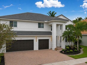 Building Photo - 1665 Osprey Bend