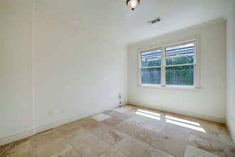 Building Photo - 1436 Wichita St