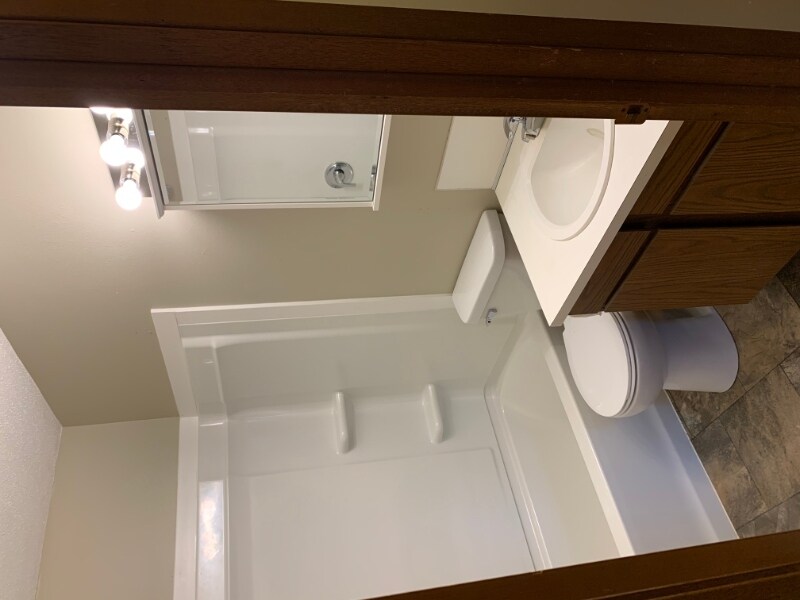 Foto principal - 203 E Wilson St