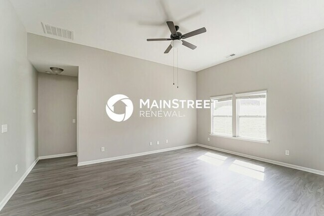 Building Photo - 10422 Kempsford Dr, Charlotte, NC 28262