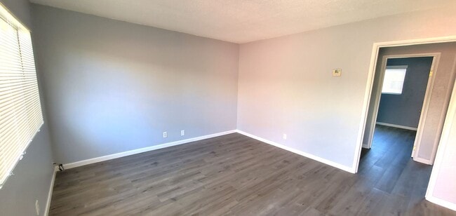 Building Photo - 252 A St