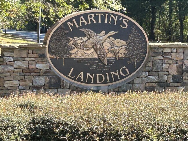 Foto del edificio - 320 6 Branches Ct