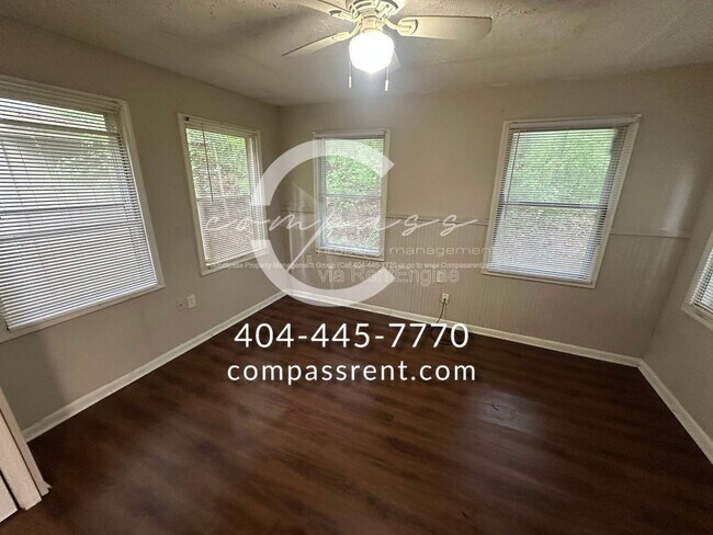 Foto del edificio - 3841 Bentley Dr