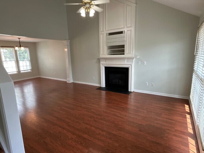 Foto del edificio - 3 Bed | 2.5 Bath Home in Raleigh with a Su...