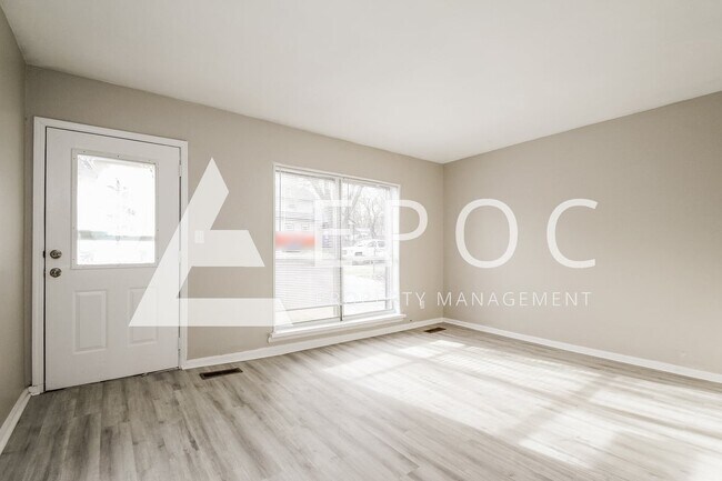 Foto del edificio - 817 N Gary Ave