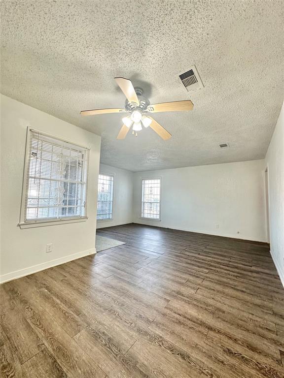 Building Photo - 8706 Tilgham St