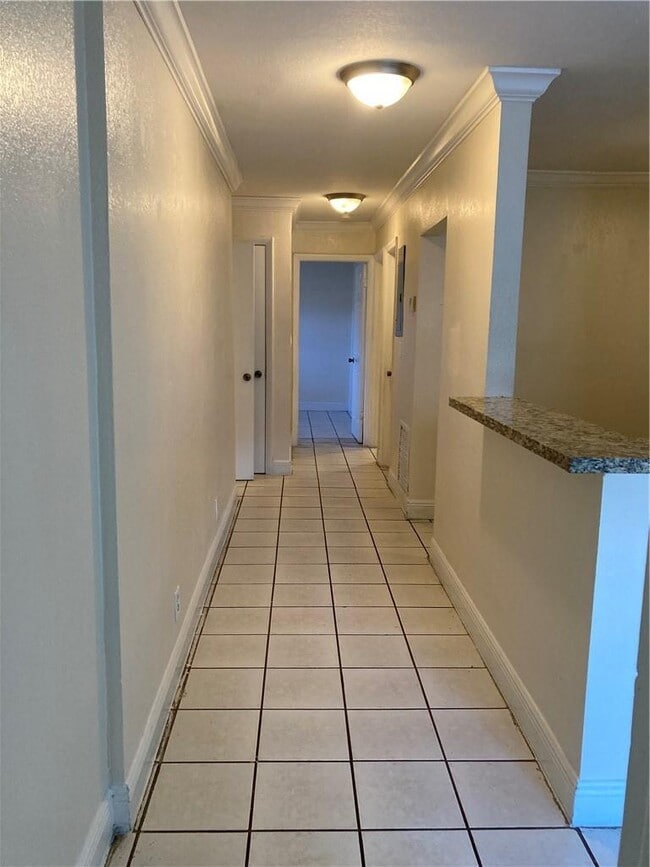 Building Photo - 2741 NW 58th Ter